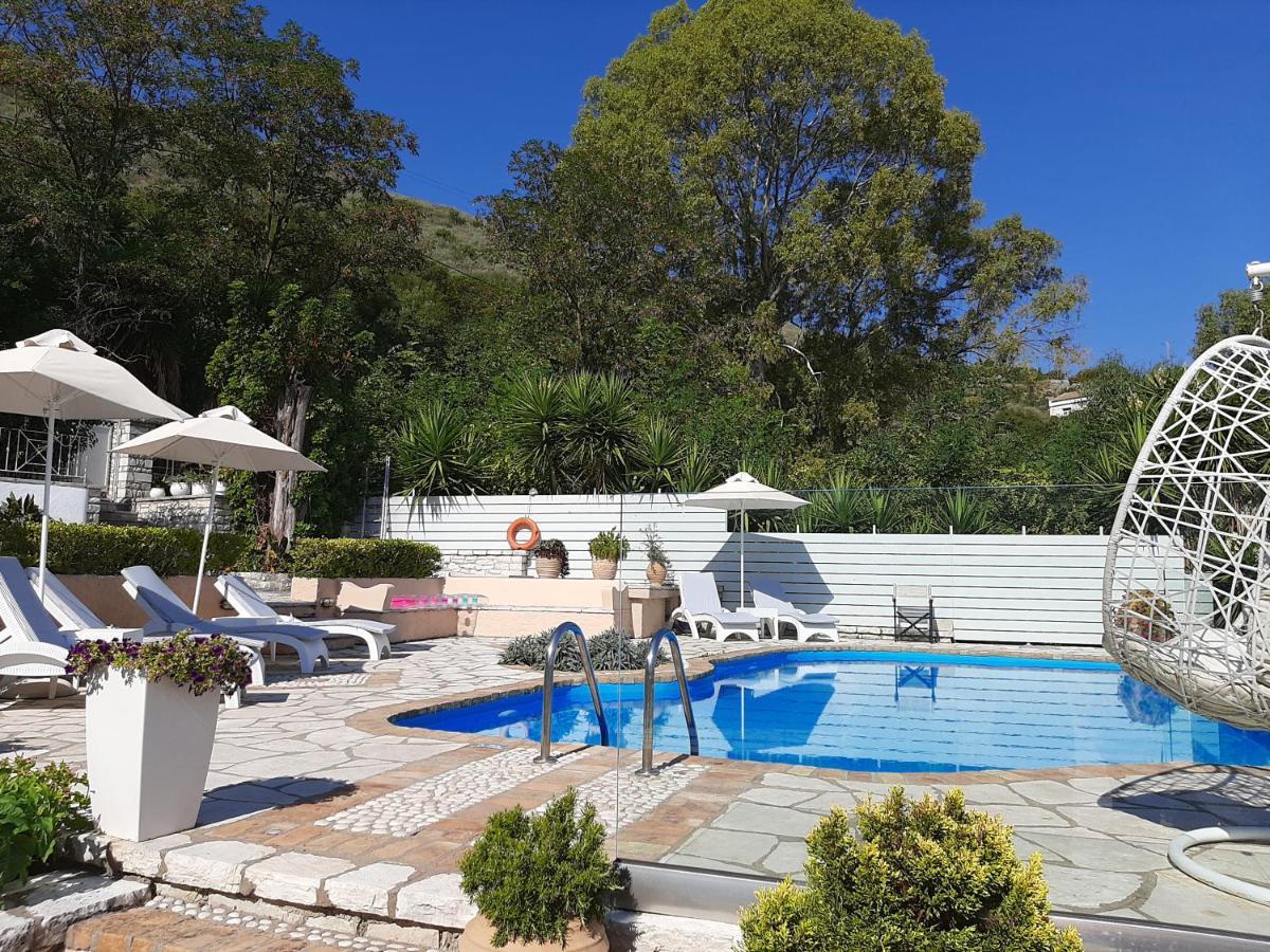 Imerolia Beach Villa Kassiopi Corfu מראה חיצוני תמונה