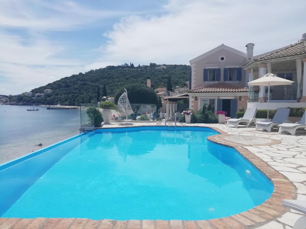 Imerolia Beach Villa Kassiopi Corfu מראה חיצוני תמונה