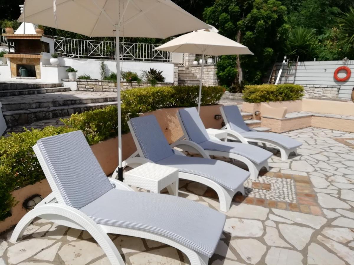 Imerolia Beach Villa Kassiopi Corfu מראה חיצוני תמונה