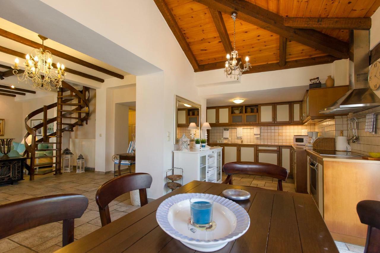 Imerolia Beach Villa Kassiopi Corfu מראה חיצוני תמונה